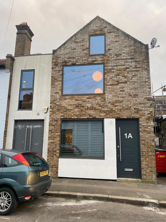 May Road, Stylish Townhouse Twickenham Exterior photo